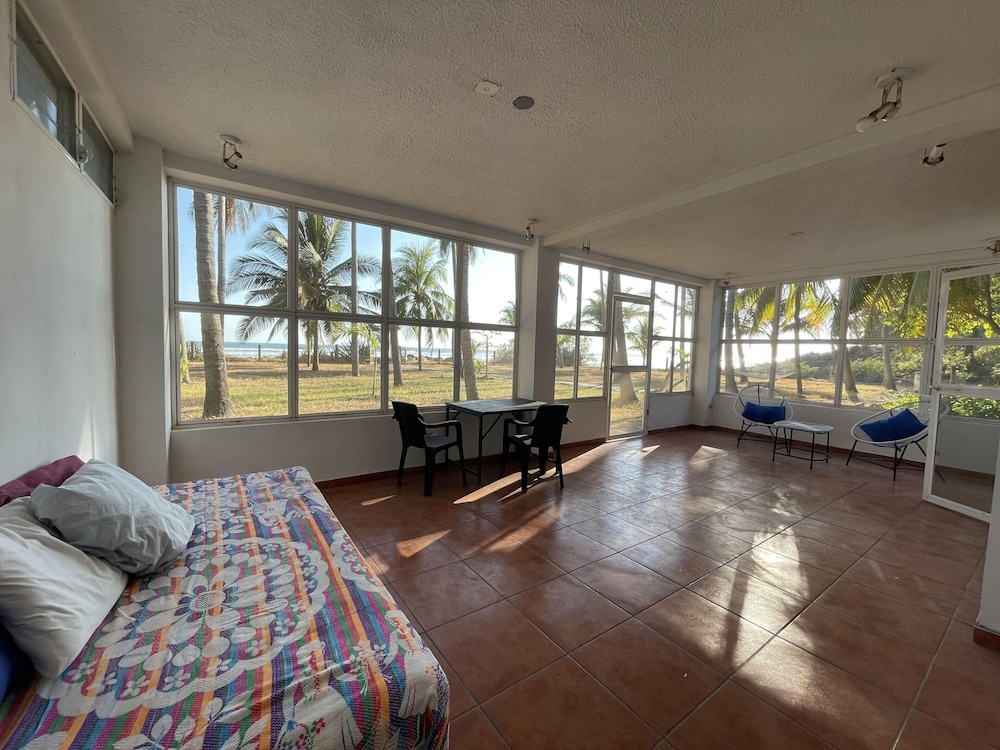 Deluxe Triple Room photo 2