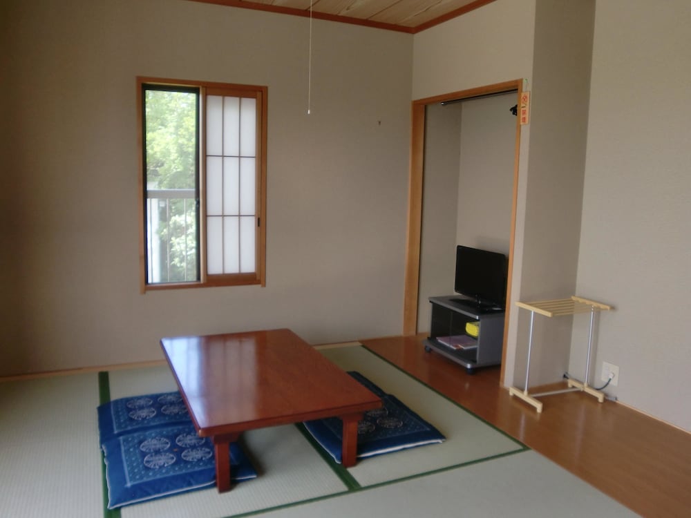 Japanese Room (6 Tatami-mats) Umino Mieru Heya photo 1