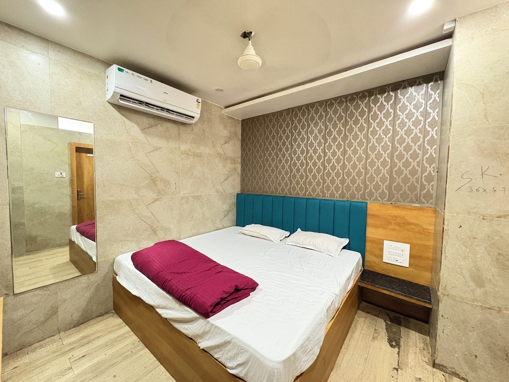 Deluxe Double Room, City View photo 1
