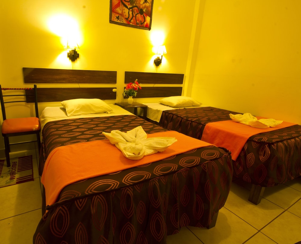 Basic Twin Room, 2 Twin Beds, Non Smoking photo 1