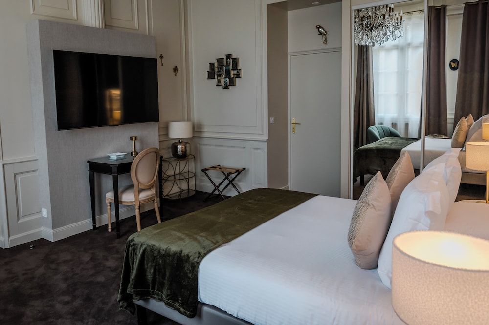Deluxe Triple Room photo 2