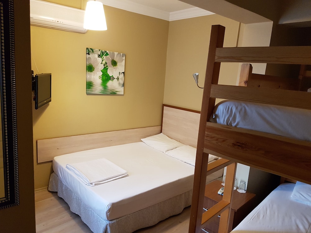 Family Quadruple Room, 1 Bedroom