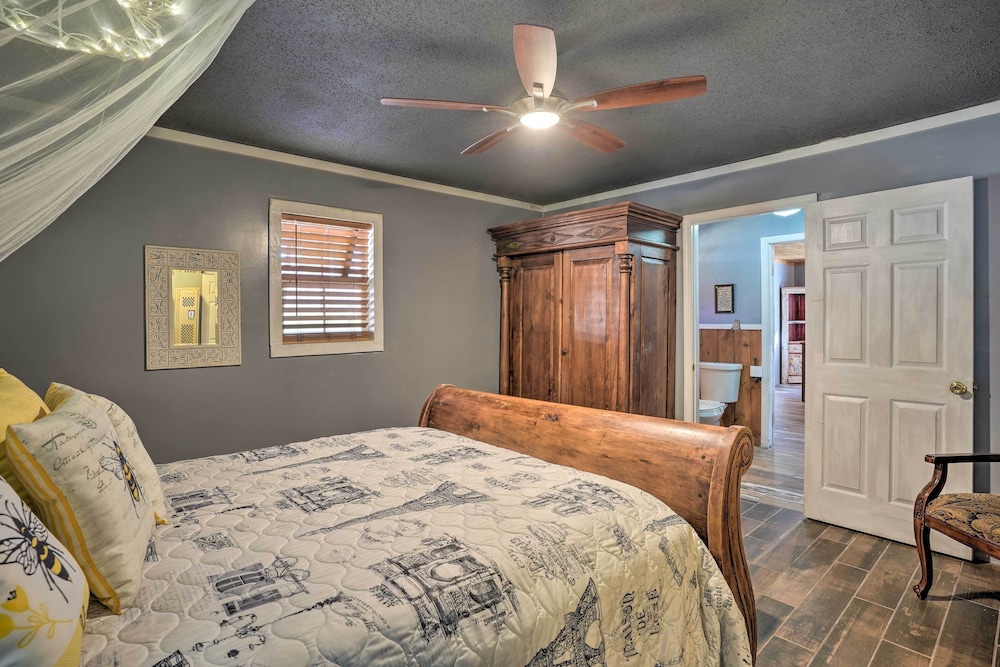 House (2 Bedrooms) photo 3