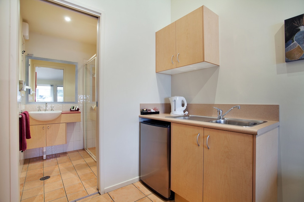 Motel Style Unit photo 3