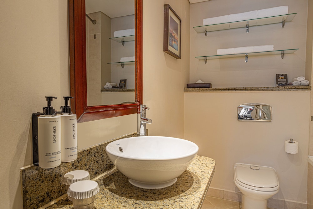 Suite, 1 Bedroom, Kitchen