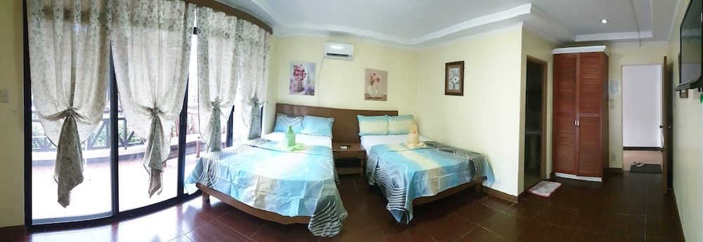 Standard Room photo 1