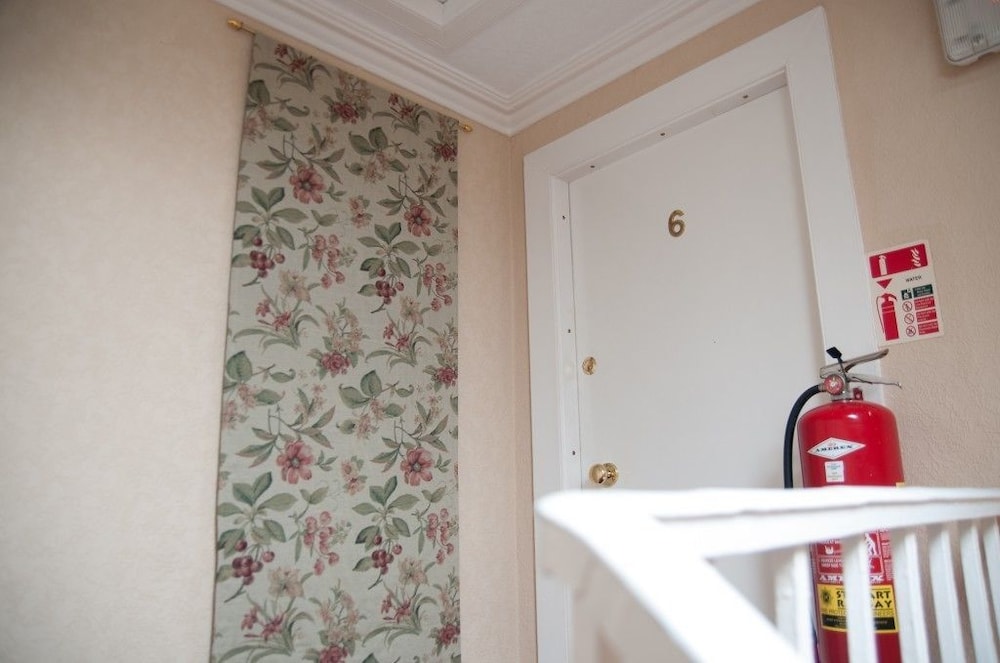 Double or Twin Room, Shower photo 2