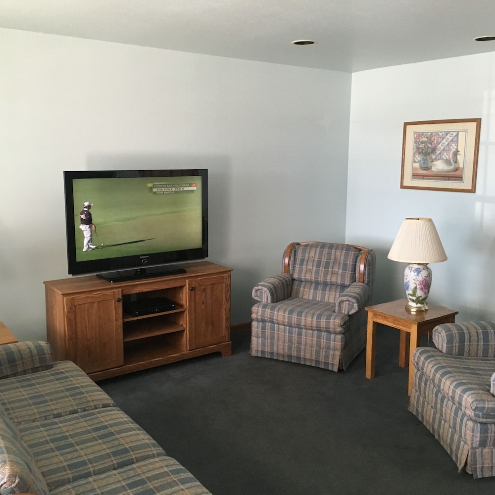 Suite, 1 Bedroom photo 1