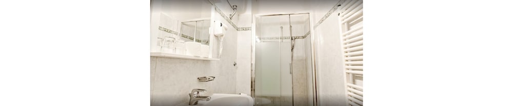 Classic Double Room Single Use photo 2