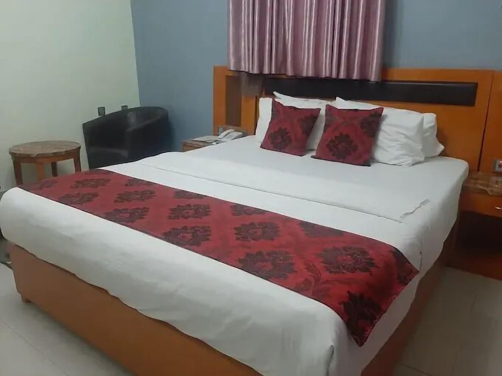 Deluxe Room, Balcony, City View photo 1