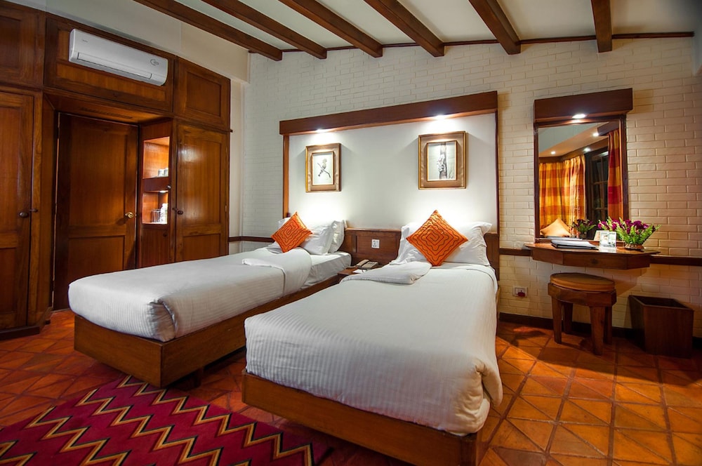 Deluxe Queen / Twin Room