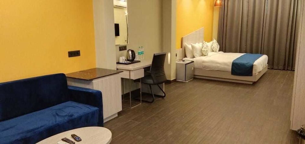 Presidential Studio Suite photo 3