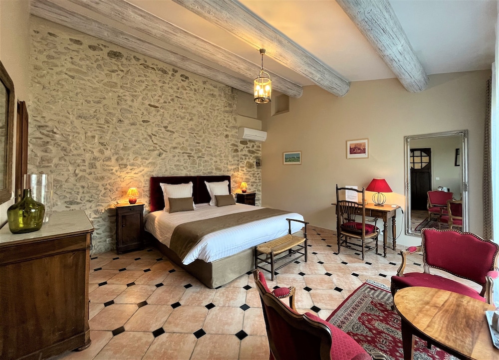Deluxe Double Room photo 3