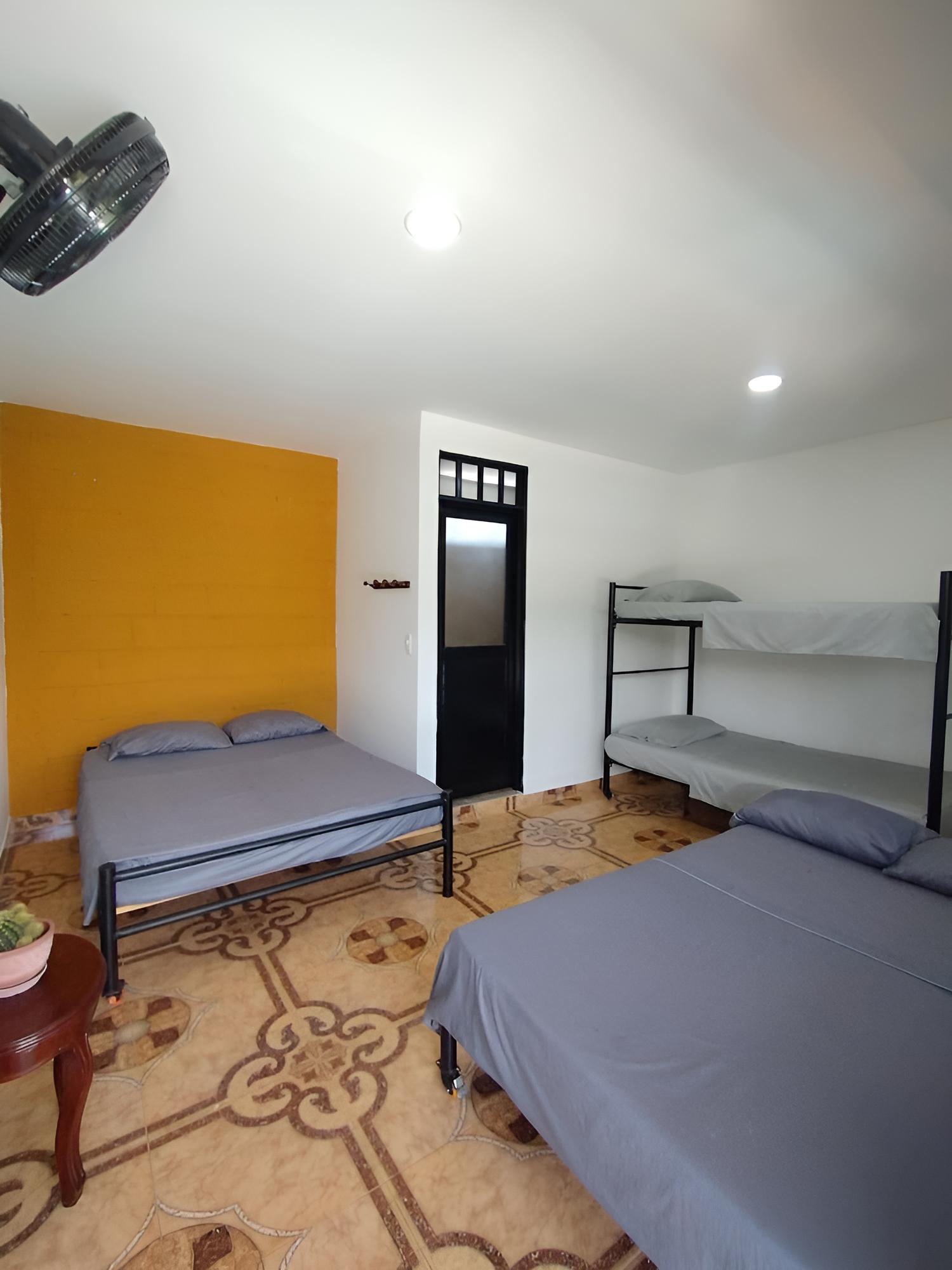Family Triple Room photo 1