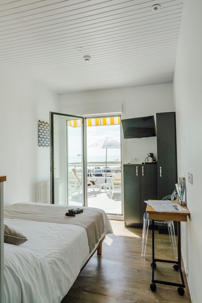 Double Room Single Use, Sea View, Sea Facing Double Room Single Use, Sea View, Sea Facing