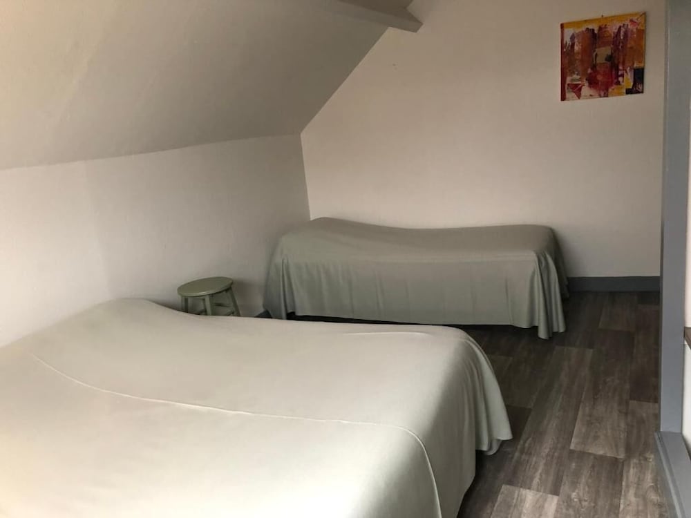 Classic Triple Room - Photo 1