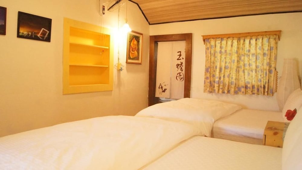 Standard Quadruple Room (Summer) photo 2