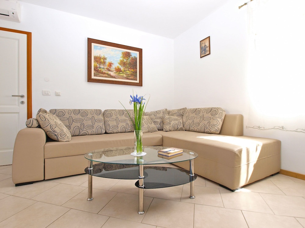 Standard Apartment, 2 Bedrooms (1307/12421)