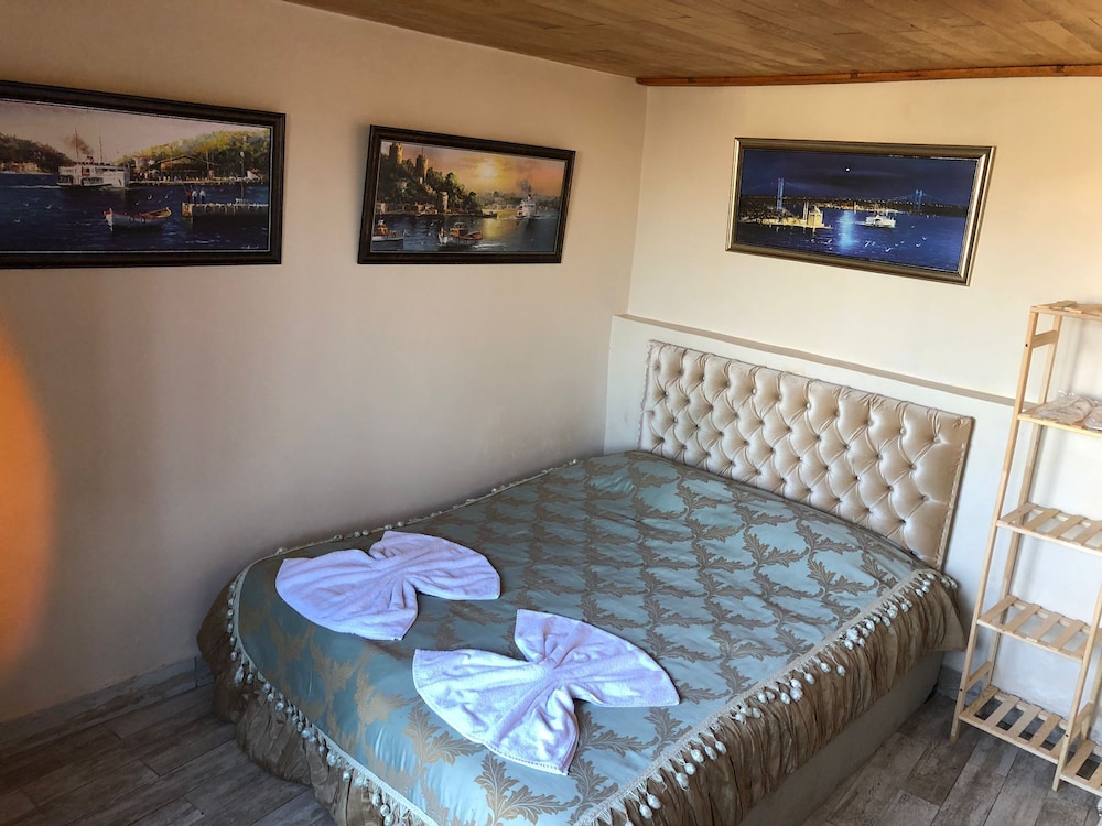 Economy Studio, 1 Double Bed photo 1