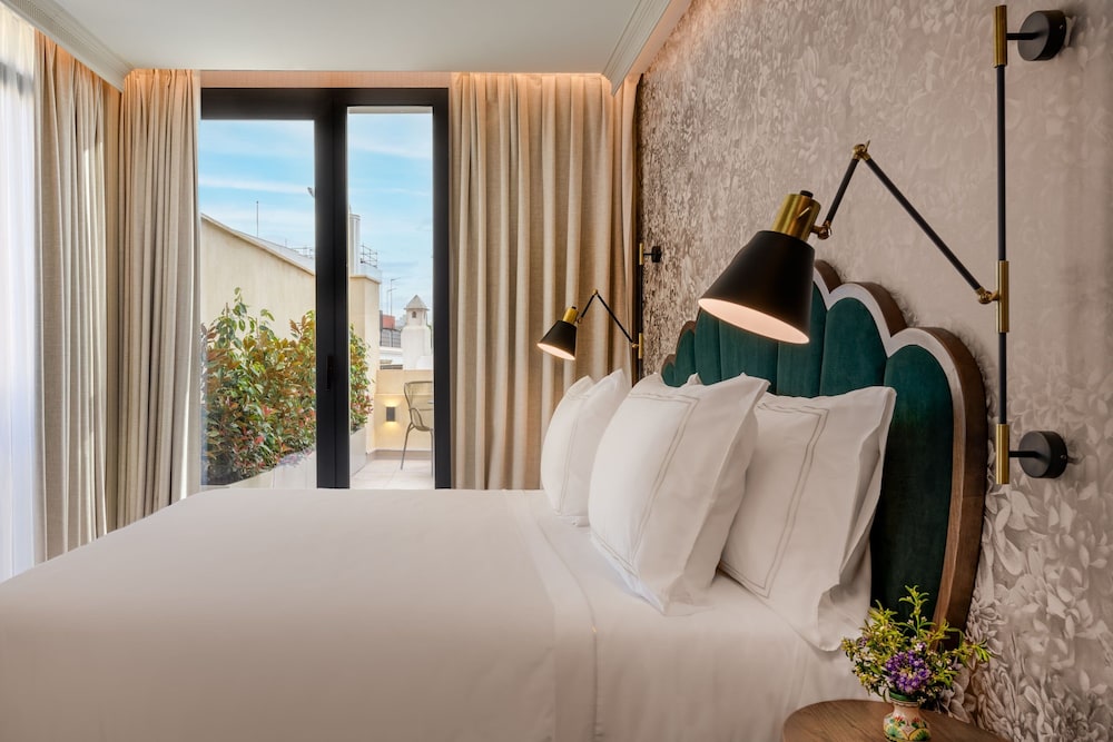 Suite, 1 King Bed (View)
