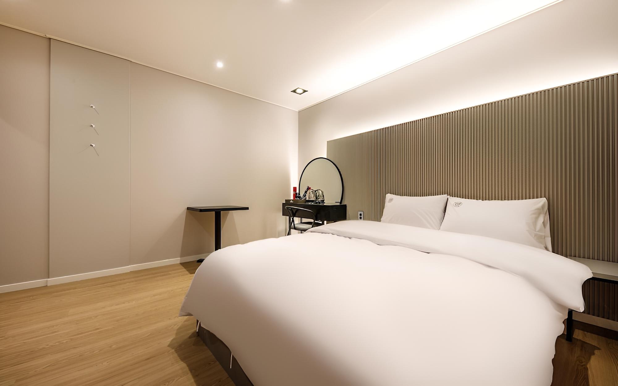 Room (Check-in at 16:00 pm (4 hours of exte) - Photo 2