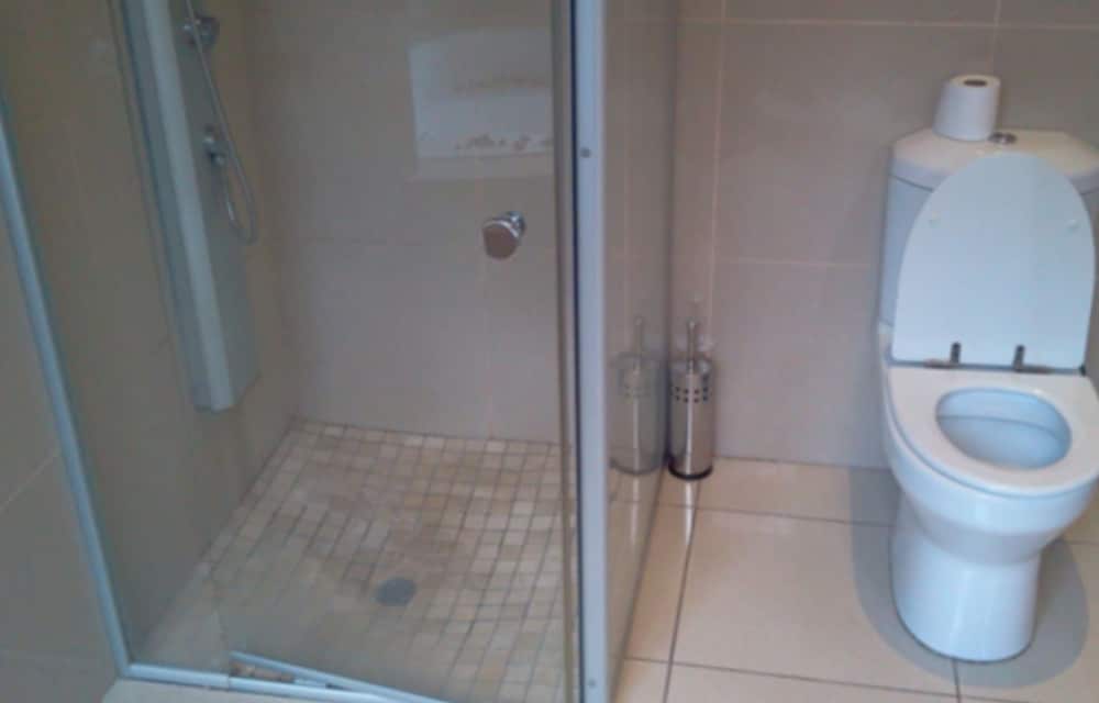 Deluxe Studio Suite photo 2