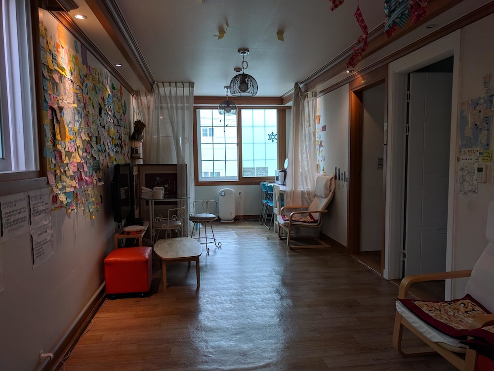 Superior House, 2 Bedrooms, City View, Annex Building photo 1