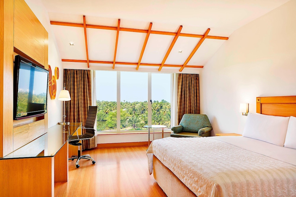 Room, 2 Twin Beds, Garden View - Photo 19