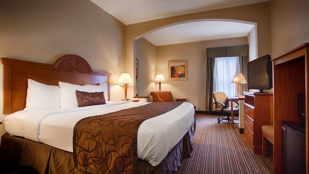 Standard Room, 1 Queen Bed, Accessible, Non Smoking - Photo 1