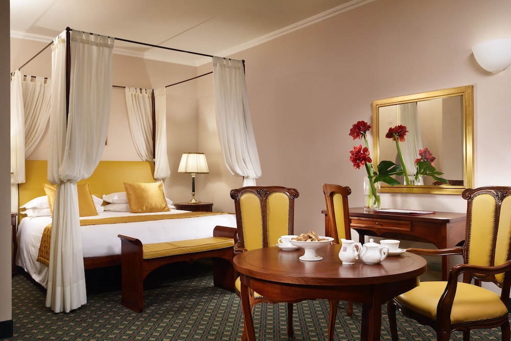 Deluxe Room, River View - Photo 5