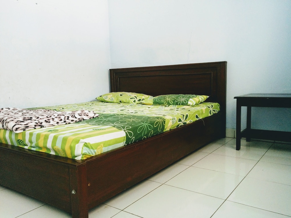 Standard Double Room (with AC)