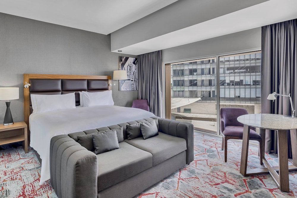 Executive Room (1 King)