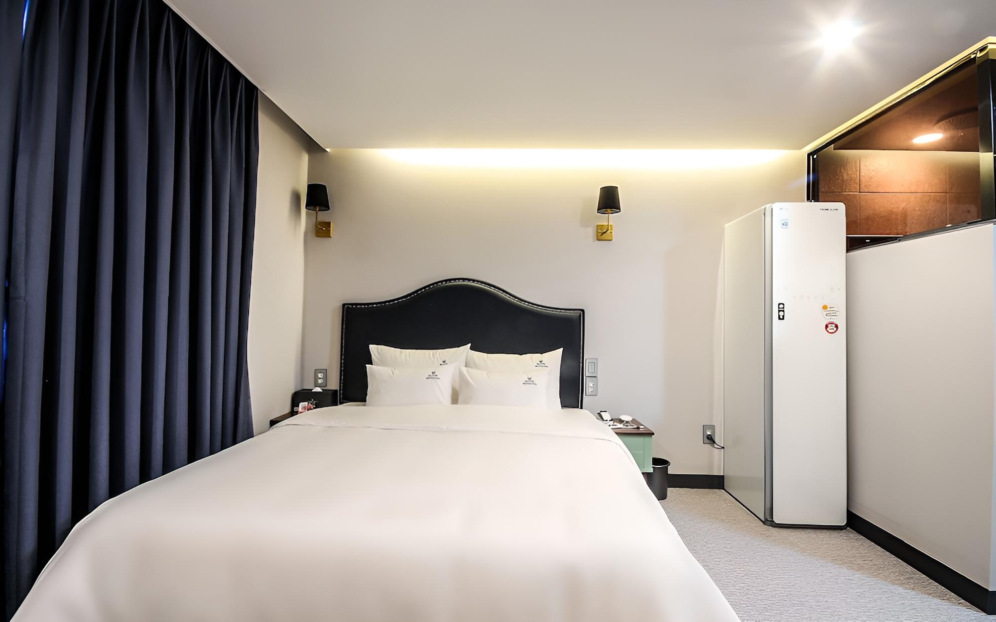 Room (Standard Room) - Photo 6