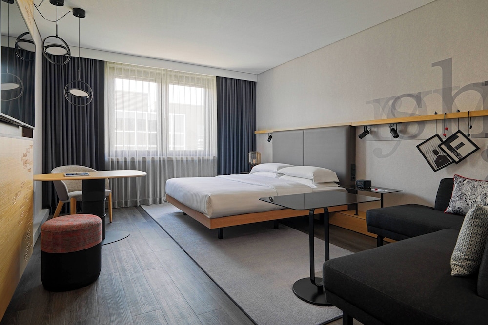 Executive Room, 1 King Bed