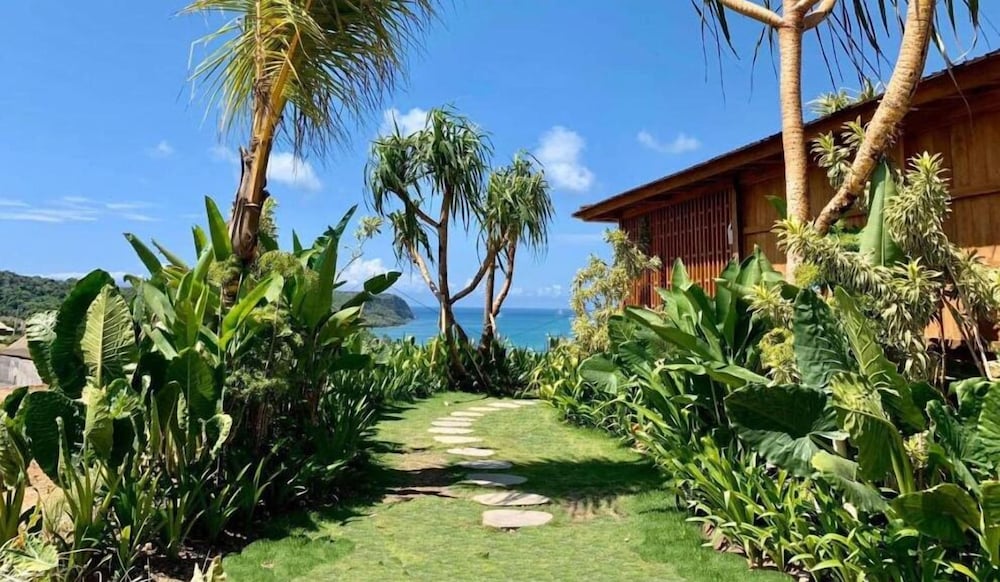 Exclusive Villa, 2 Bedrooms, Ocean View, Poolside photo 2