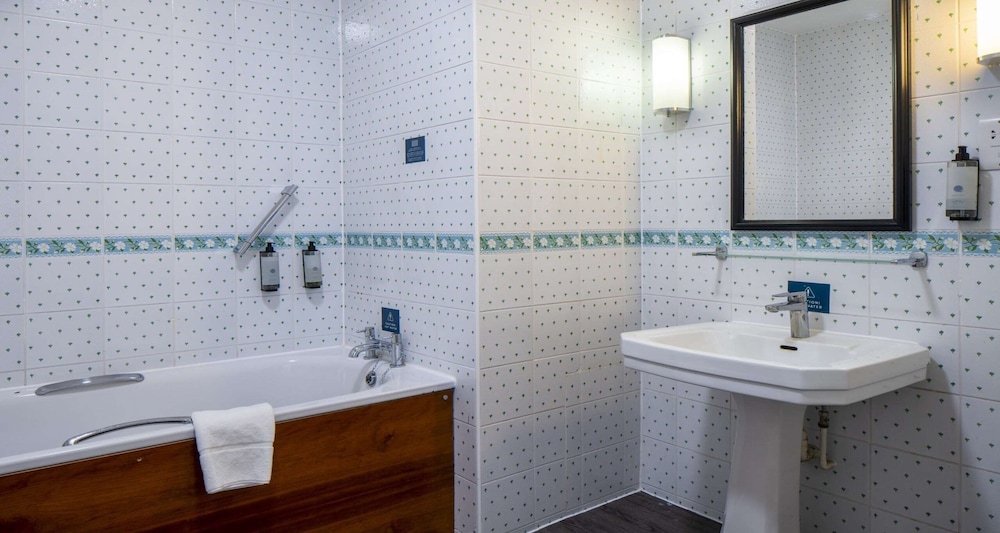 Superior Room, 1 Double Bed, Non Smoking, Sea View photo 1