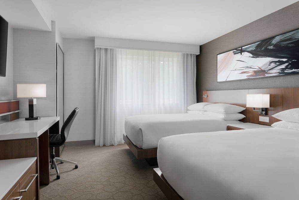 Room, 2 Double Beds - Photo 2