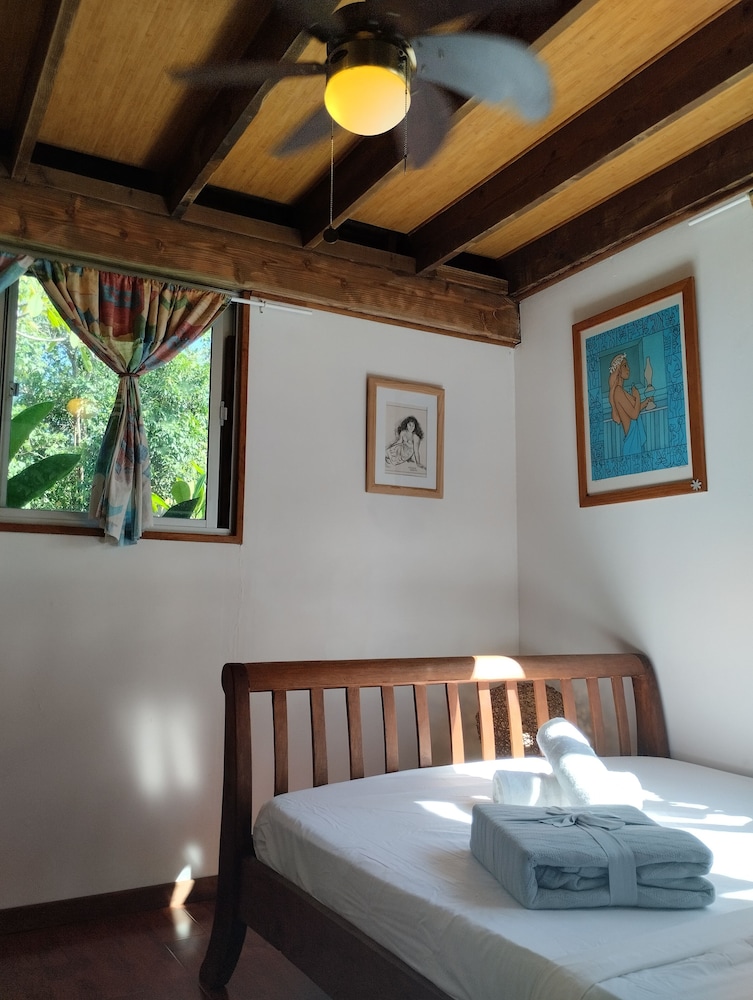 Deluxe Room, Non Smoking, Mountain View photo 2