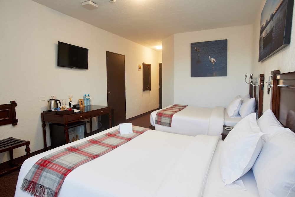 Superior Twin Room, Lake View - Photo 3