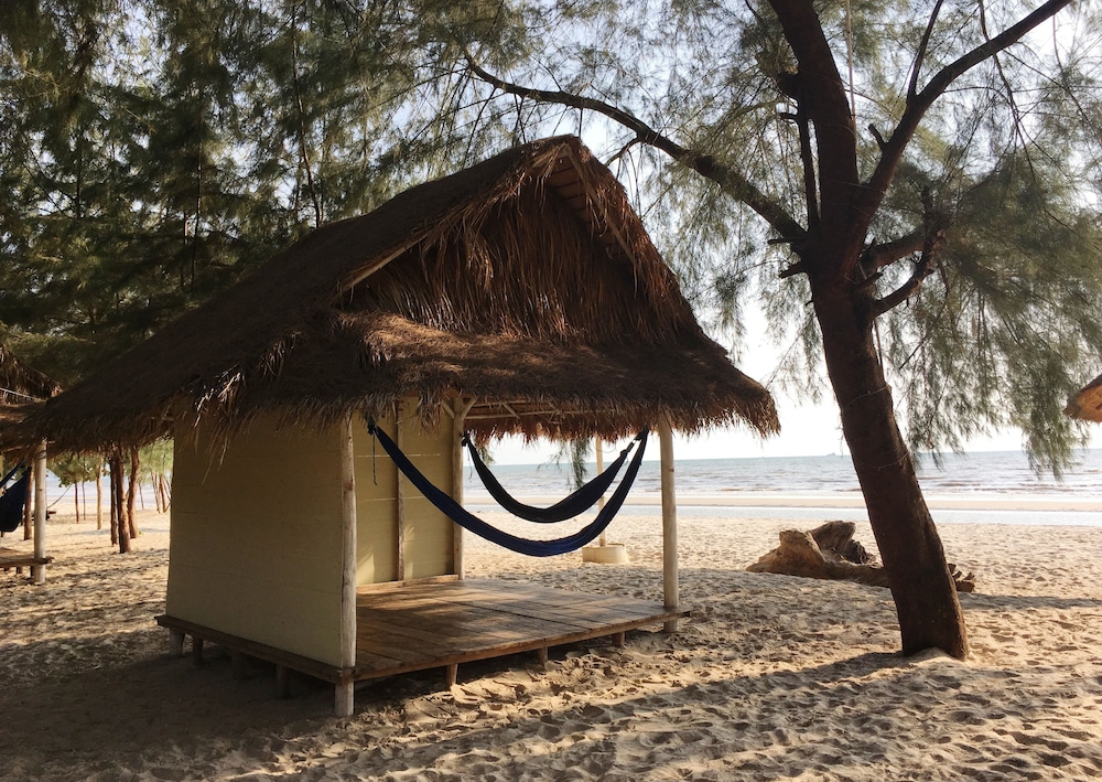 Classic Bungalow, Ocean View photo 3