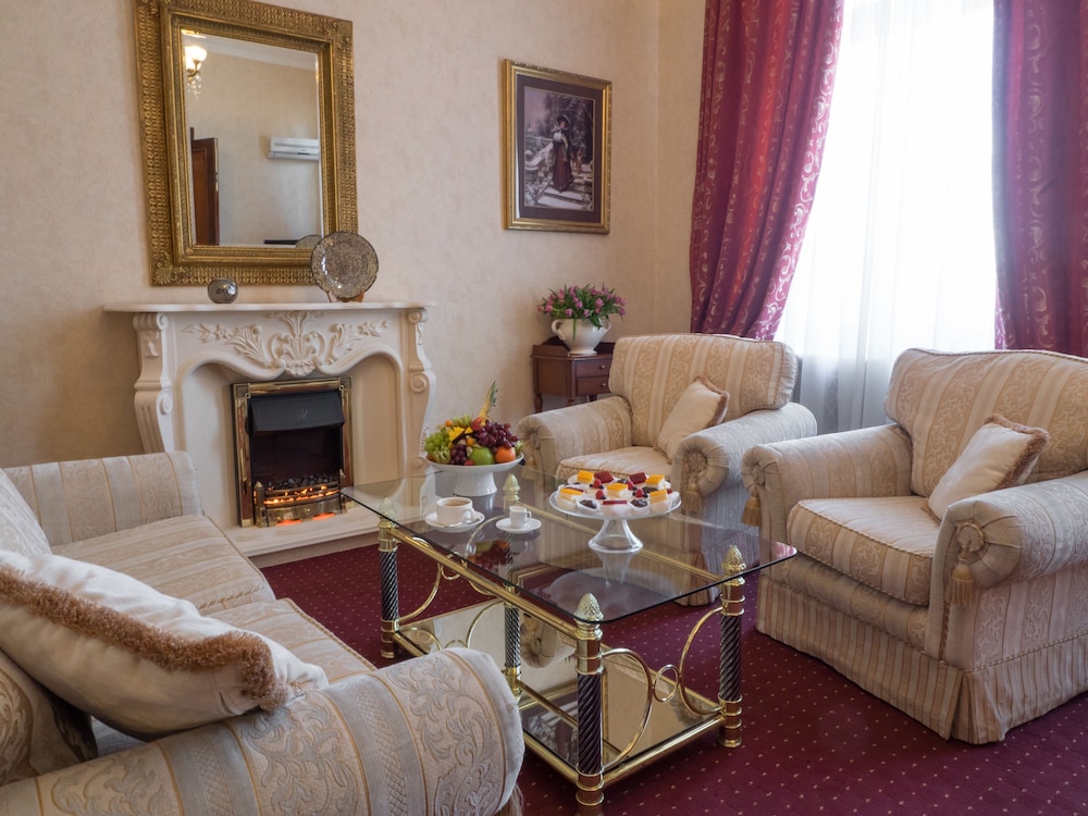 Club Suite photo 3