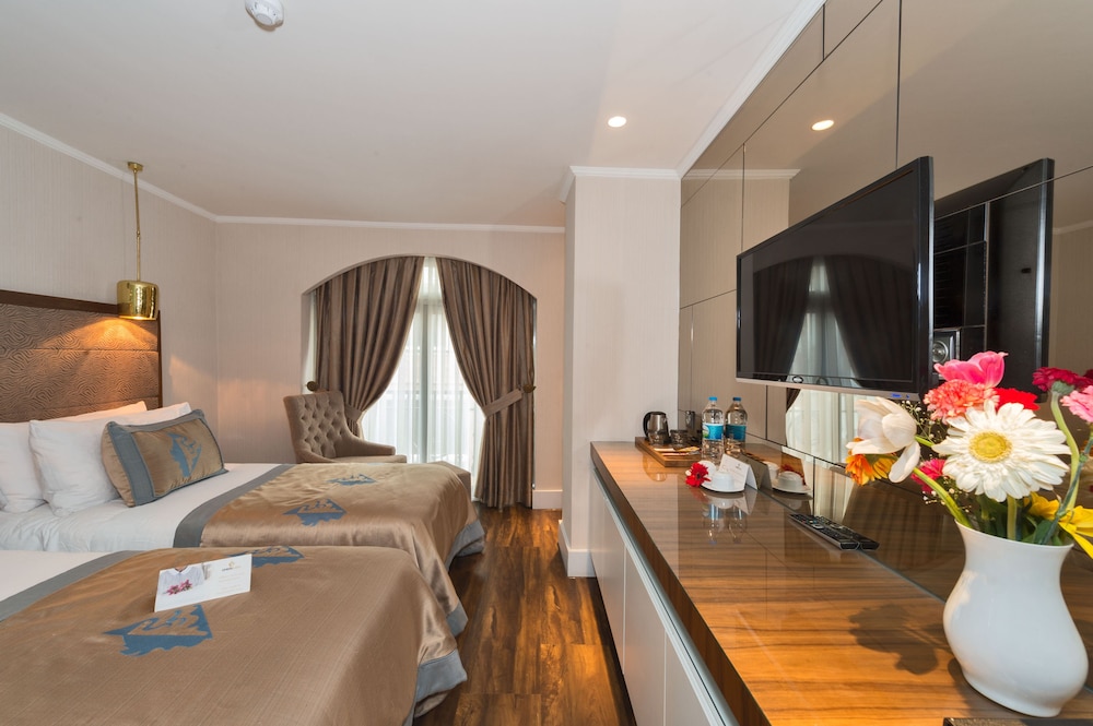 Standard Twin Room, Sea View photo 2