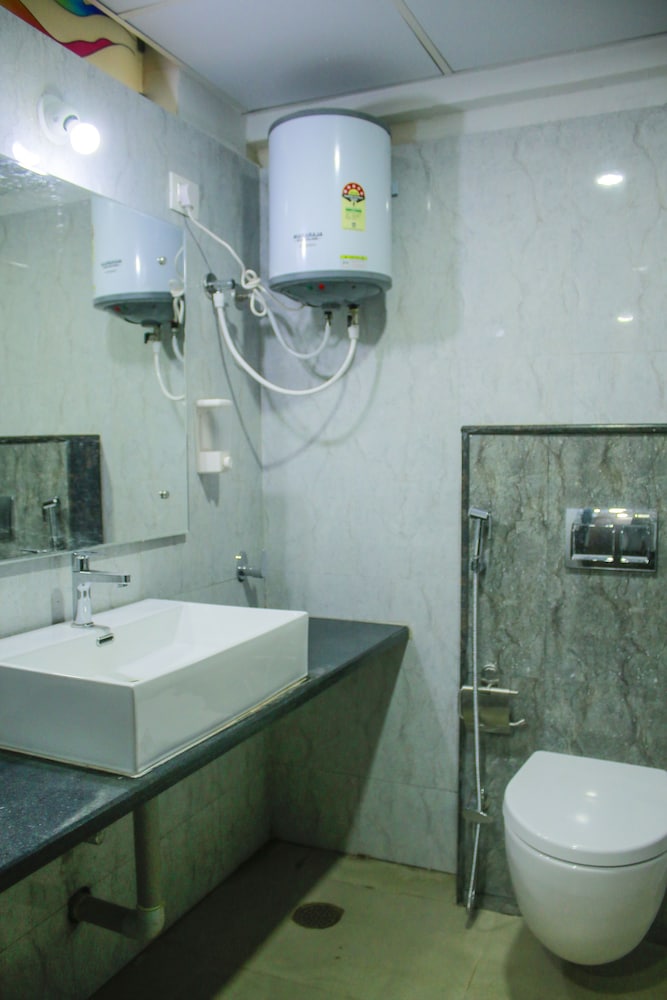 Standard Room Non Ac photo 2