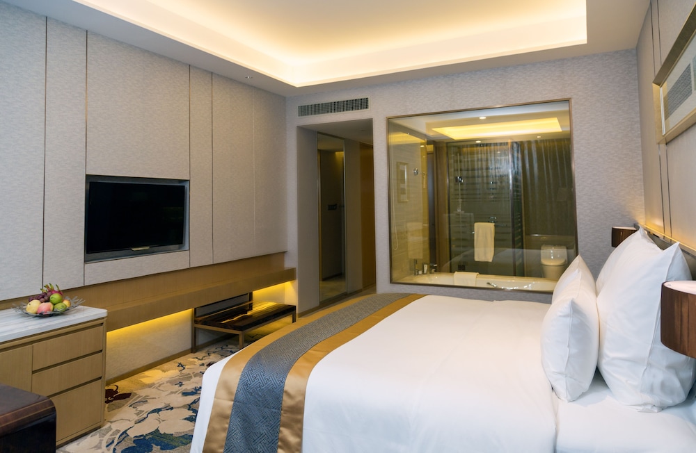 Executive Room, 1 King Bed photo 2