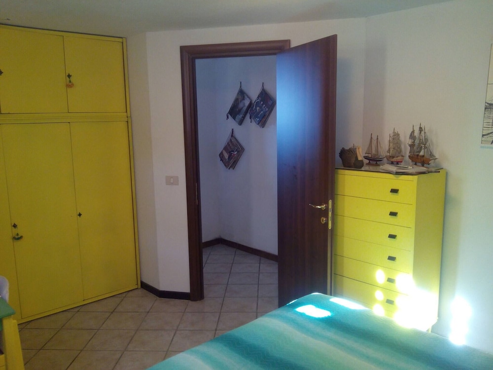 Villa, 3 Bedrooms, Smoking, Fireplace photo 3