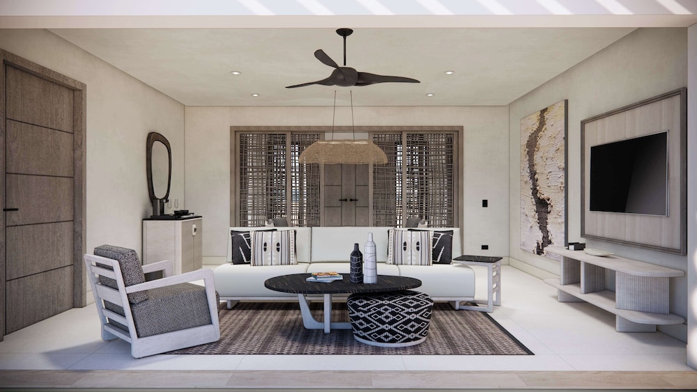 Suite, 1 Bedroom, Oceanfront (Club Azure, Bungalow, King) - Photo 1