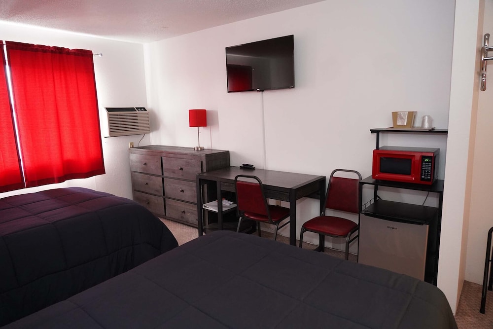 Standard Pet Friendly Room 2 Double beds photo 2
