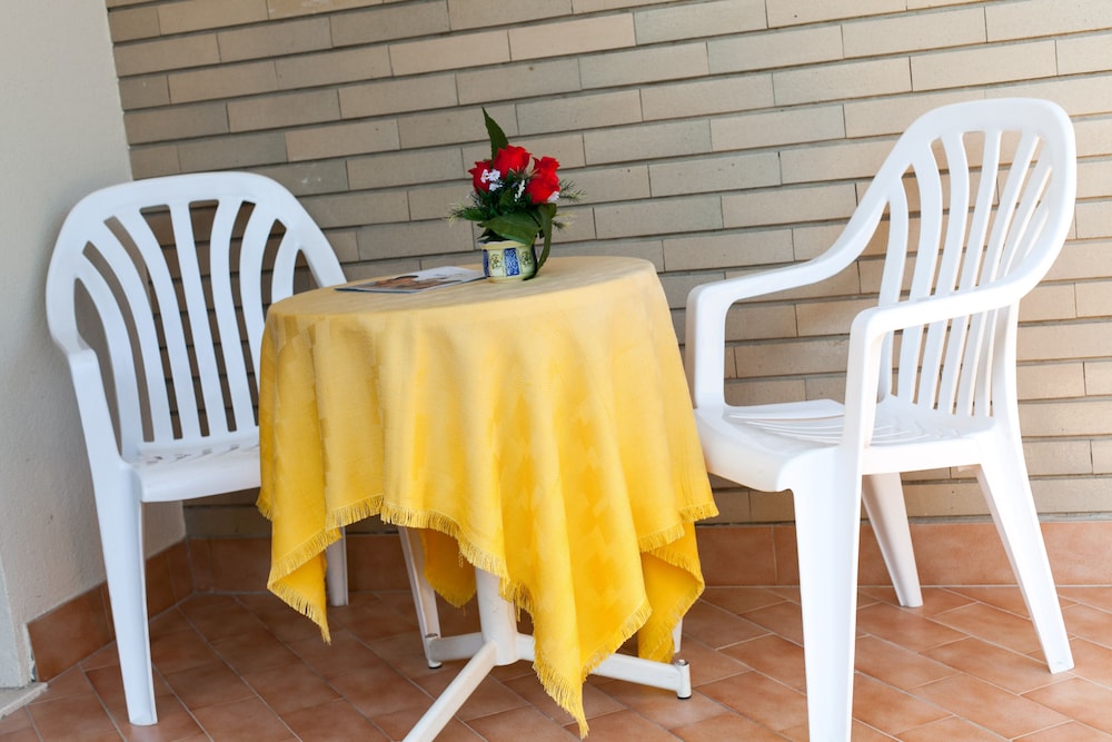 Comfort Room, Balcony photo 3