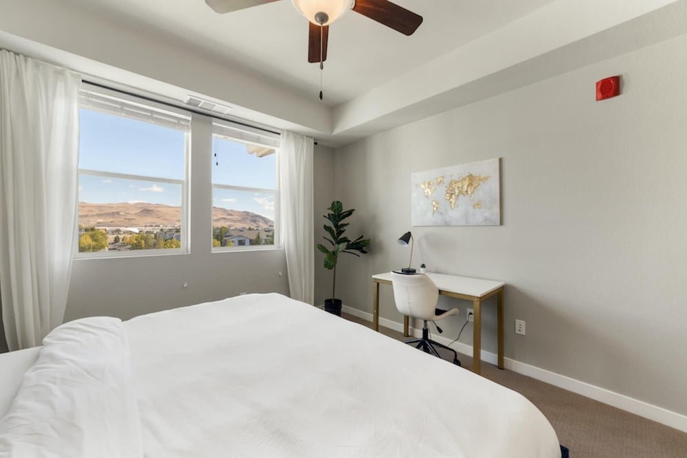 Designer Apt With Jacuzzi Pool Mountain Views, Bilde 49