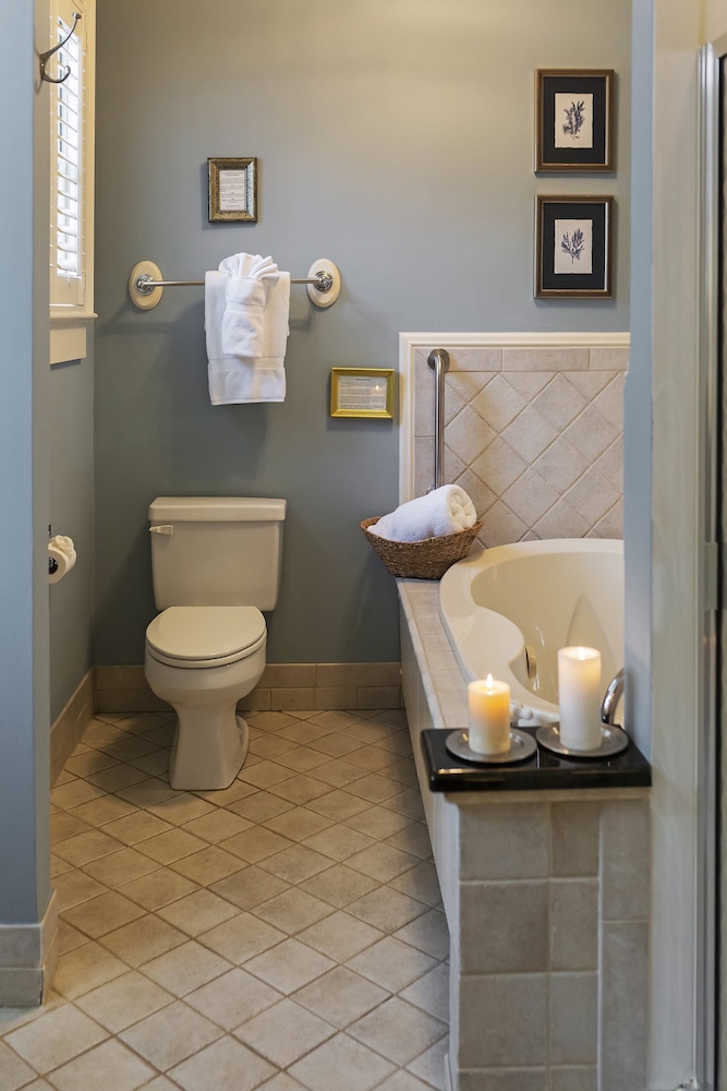 Duke Suite photo 3